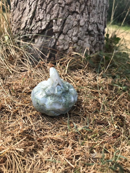 Moss Agate Pumpkin